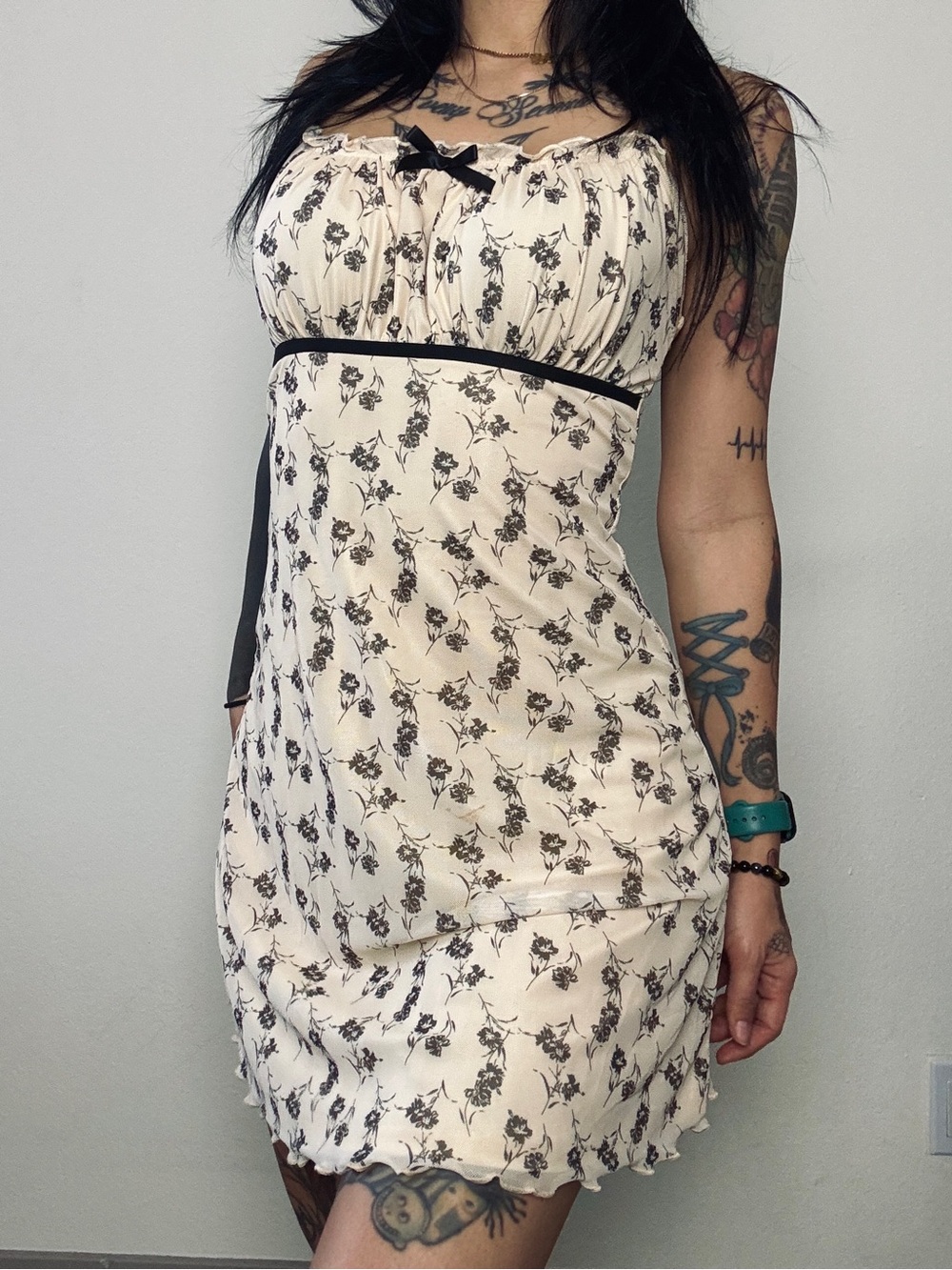 Floral Lace-Trim Slip Dress in Cream and Black